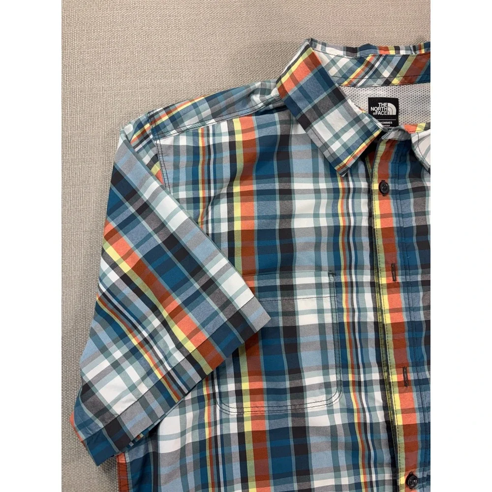 The North Face Men's Plaid Short Sleeve Shirt Size Large